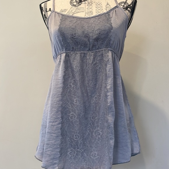 SUPER CUTE LACE DETAILED TANK TOP - Picture 3 of 6